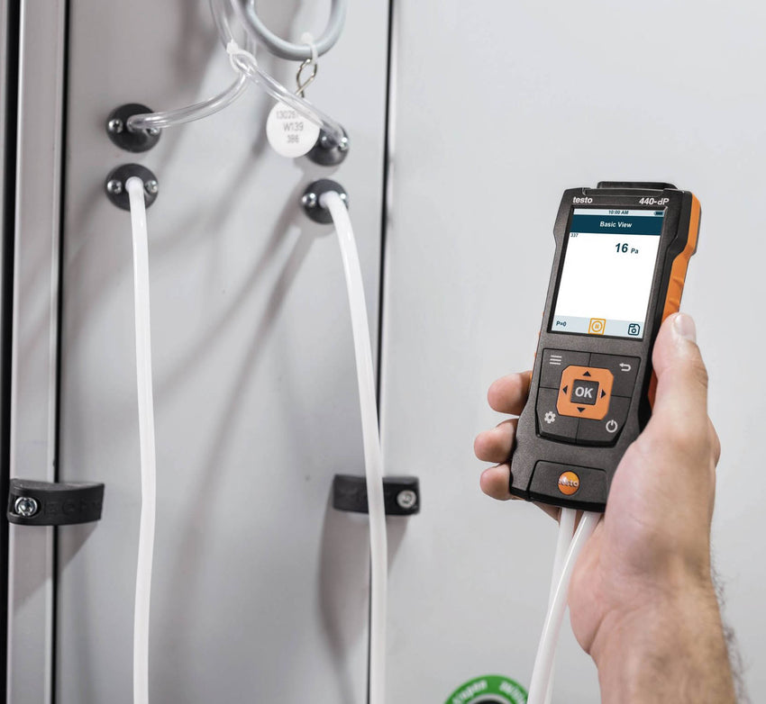 Air Velocity and IAQ Tool With Differential Pressure Sensor - Testo 440