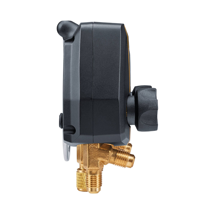 Smart Digital Manifold with Wireless Clamp Probes | Testo 550i