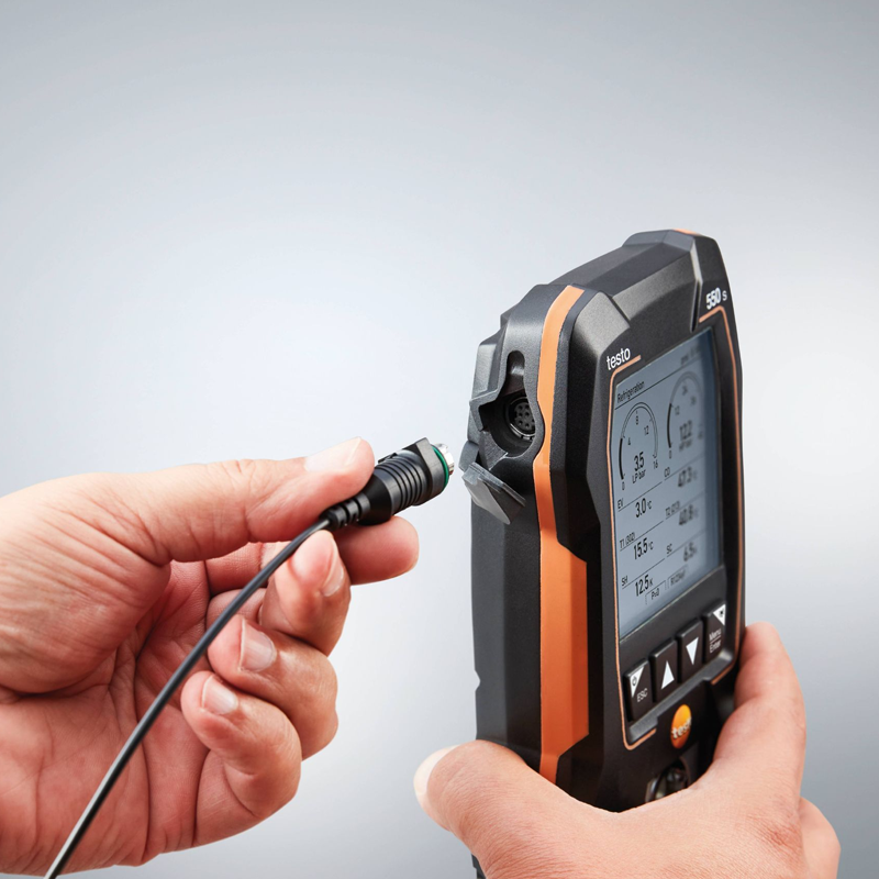 Bluetooth Digital Manifold with Wireless Probes | Testo 550s