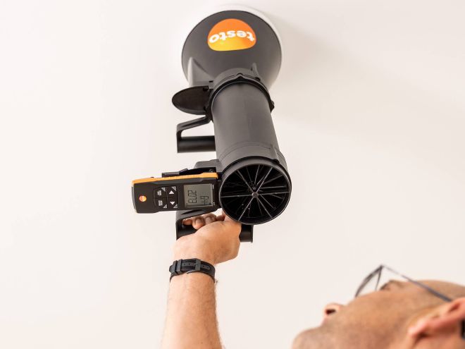 testo 417 kit 2 - Vane anemometer with measuring funnels and flow straightener