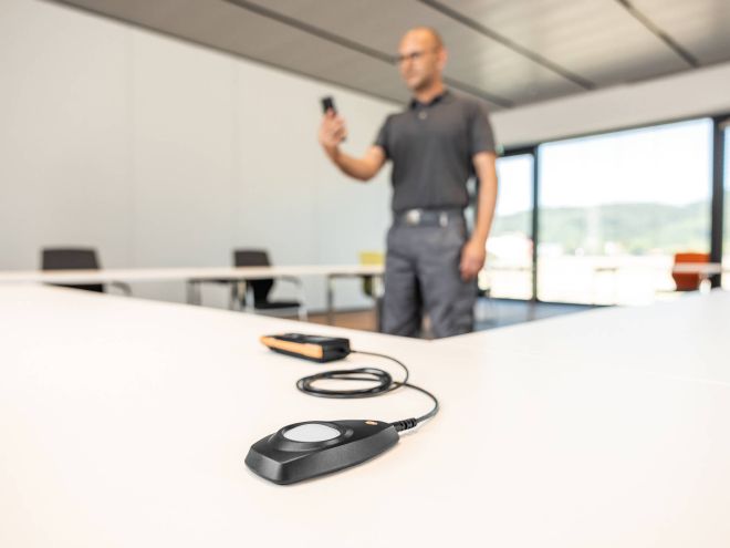 testo 545 - Digital Lux meter with App connection